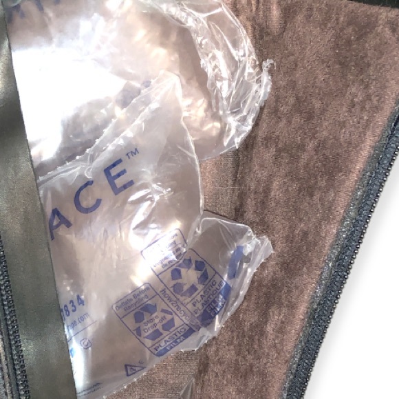 Regence Boots - Picture 6 of 16